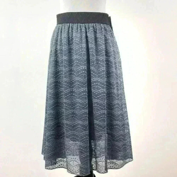 Lularoe Lola skirt S 4-6 elastic waist high/lo - Picture 1 of 10